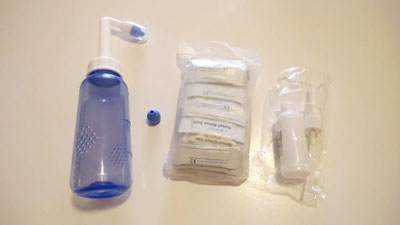 鼻洗浄の器具